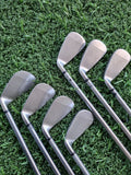 Wilson Staff Di9 4-9, GW Iron Set Graphite (USED)